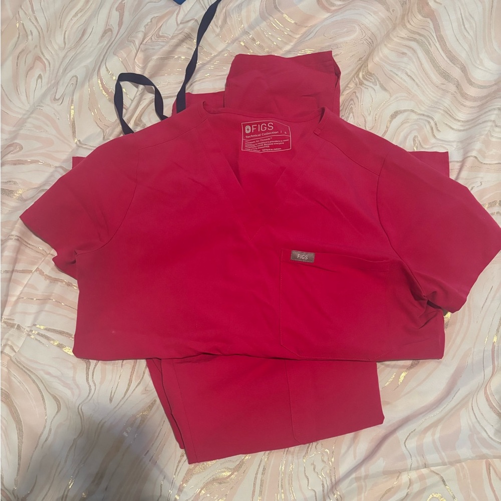 Figs Fuchsia Scrub Set